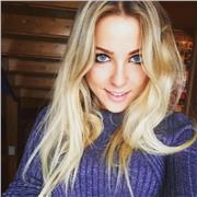 Neolaureata in lingue